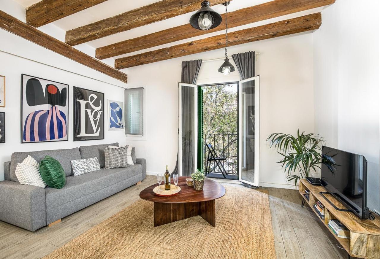 Lovely Flat At Sagrada Familia — Photos 1